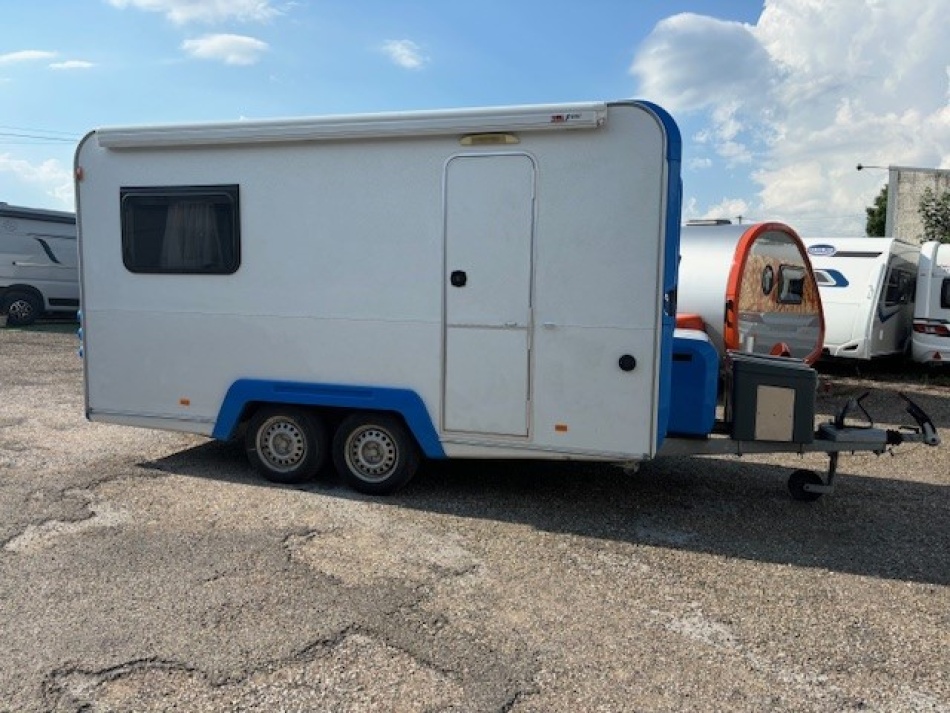 caravane KNAUS DESEO 400 modèle 2016