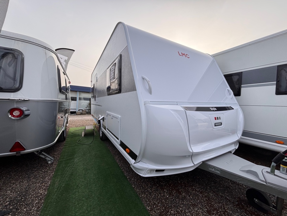 caravane LMC STYLE 440 D mod&egrave;le 2026