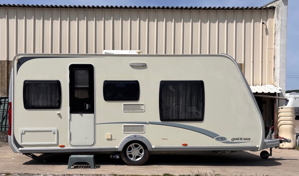 caravane CARAVELAIR GALICEA 470 mod&egrave;le 2011